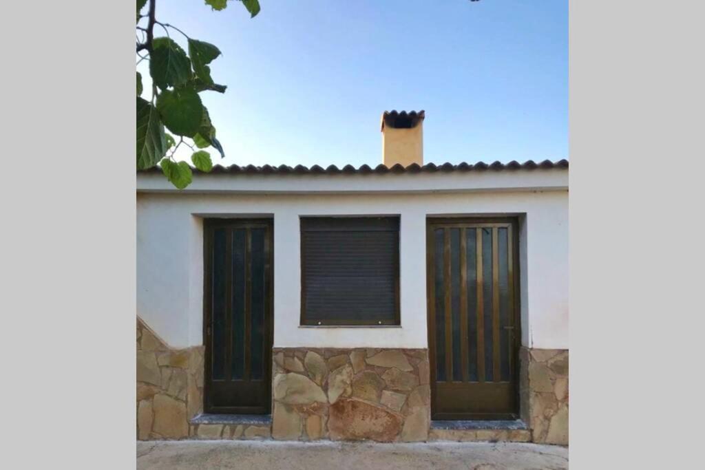 Rustica Privada Con Gran Y Piscina
