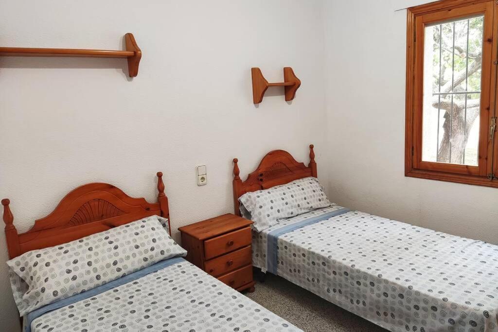 Rustica Privada Con Gran Y Piscina *